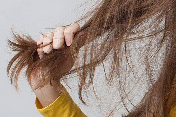 9 dấu hiệu cảnh báo tóc hư tổn cần giải cứu ngay lập tức 1