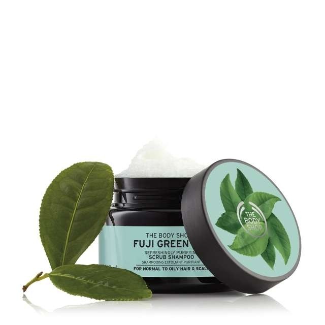 3.9. Dầu gội tẩy tế bào da chết The Body Shop Fuji Green Tea Cleansing Hair Scrub 1