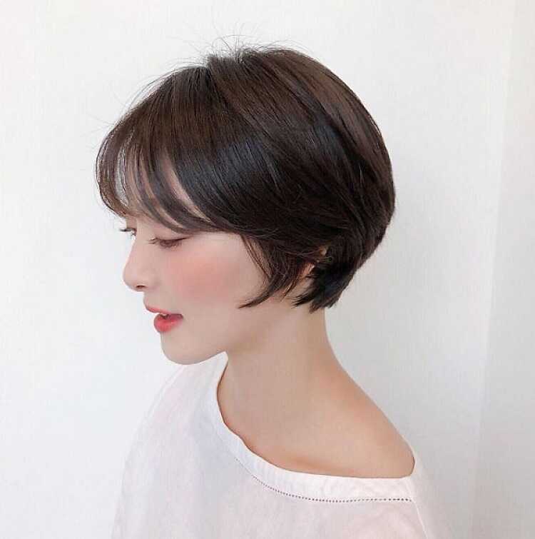 Kiểu tóc Layer Nữ Dài Thẳng Có Mái: Giới Thiệu Và Những Điểm Nổi Bật - Học  Viện Tóc Seoul