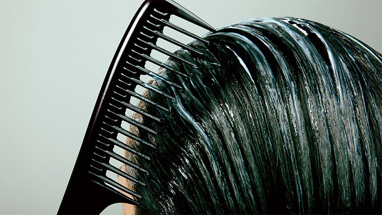 Hướng dẫn chăm sóc tóc để tóc không bị bết dính 2